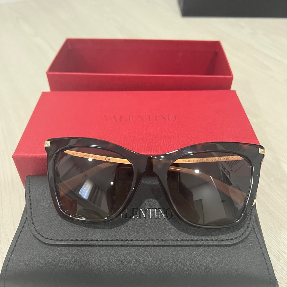 VALENTINTO sunglasses cat eye new designer luxury